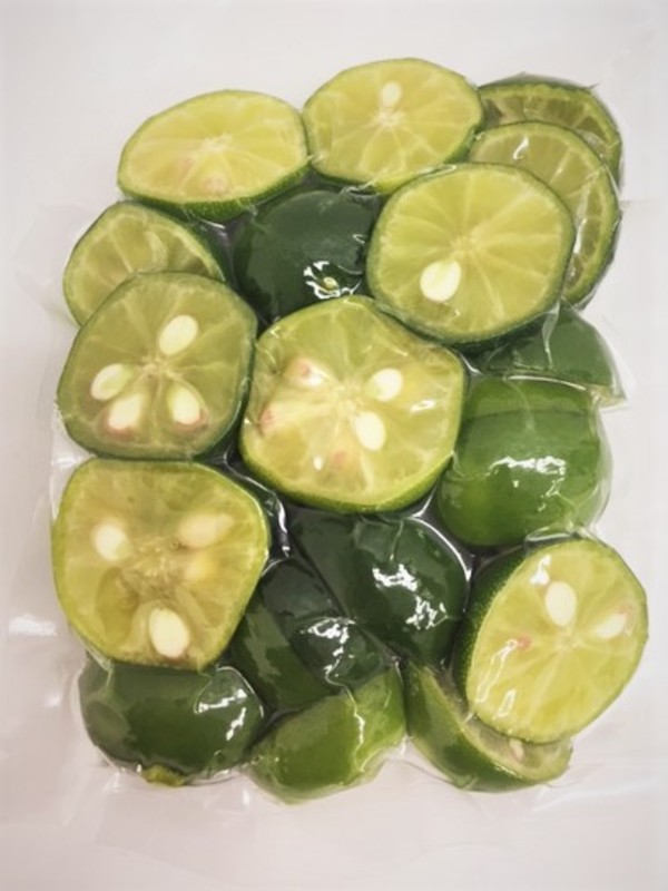 すだち Amazon.co.jp: 徳島産 すだち 2Lサイズ 1kg詰め 約40個入り : 食品